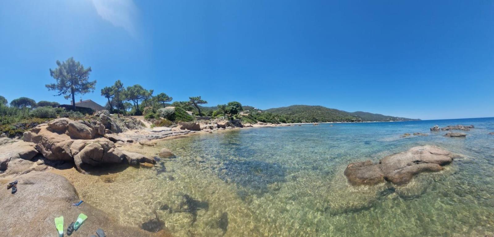 Mini à 100m De La Hébergement de vacances Sari-Solenzara