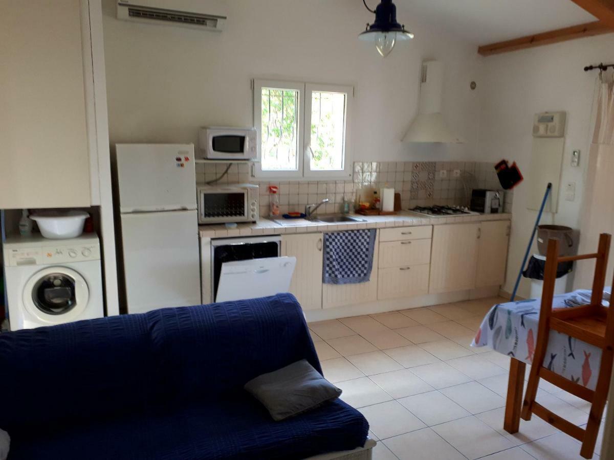 Holiday home Mini A 100m De La Avec Prise De Recharge Elec Privative *